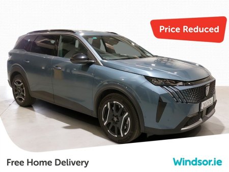 2025 Peugeot 5008 - €47,995