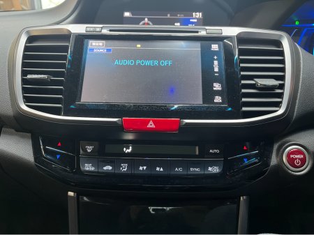 2017 Honda Accord - thumbnail 22