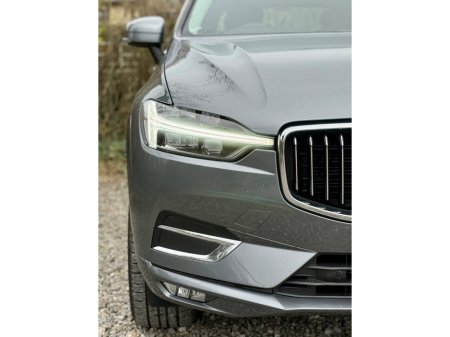 2020 Volvo XC60 - thumbnail 5