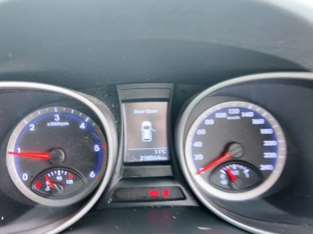 2016 Hyundai Santa Fe - thumbnail 13