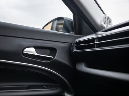 2025 Jeep Avenger - thumbnail 18