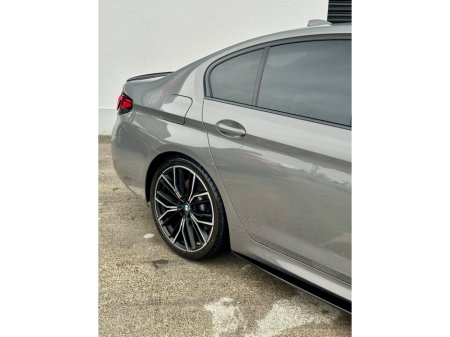 2021 BMW 5 Series - thumbnail 10
