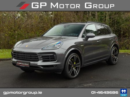 2022 Porsche Cayenne S V6 E-HYBRID *1 YEAR WARRANTY €73,900