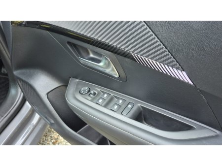 2025 Peugeot 208 - thumbnail 21