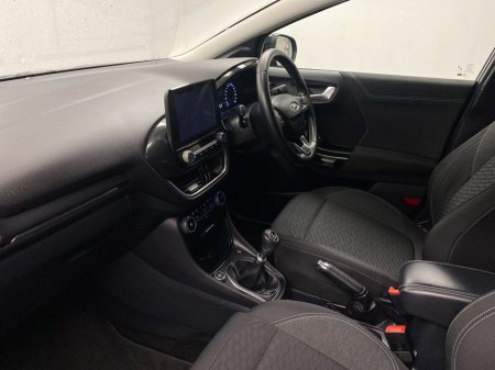 2022 Ford Puma - thumbnail 2