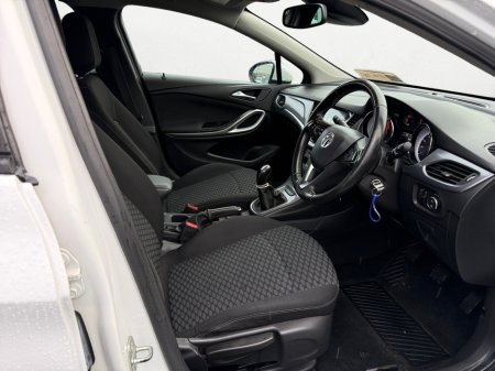 2018 Vauxhall Astra 1.6 CDTI TECHLINE 110BHP - NATIONWIDE WARRANTY - €37/WEEK NO DEPOSIT €8,149 thumbnail