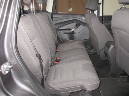 2016 Ford Kuga 2.0 TDCI ZETEC 2WD 150PS 5DR €9,995 thumbnail