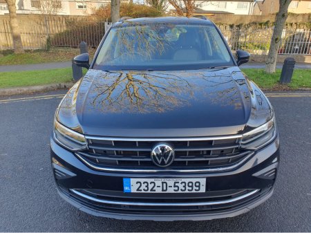 2023 Volkswagen Tiguan Automatic , 2.0 TDI D7F 150HP €34,995