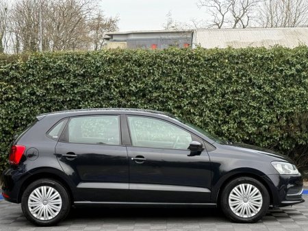 2014 Volkswagen Polo COMFORTLINE 1.2 TSI // FULL SERVICE HISTORY // REVERSE CAMERA // AIR CONDITIONING €10,900 thumbnail