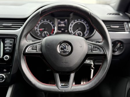 2016 Skoda Octavia - thumbnail 24