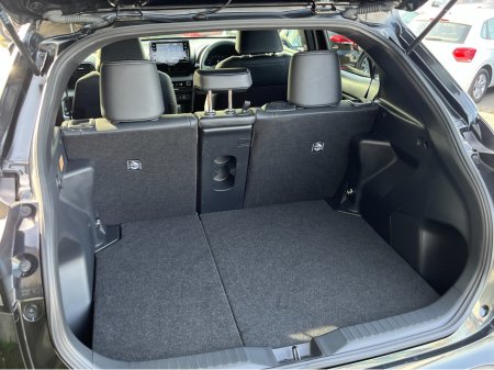 2023 Toyota Yaris Cross - thumbnail 8