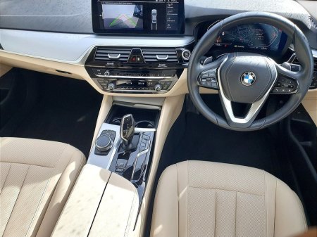 2023 BMW 5 Series 520d SE (MHT) €49,995