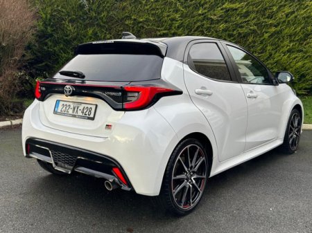 2023 Toyota Yaris GR S SPORT 4DR AUTO €25,950 thumbnail
