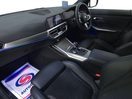 2019 BMW 3 Series - thumbnail 4