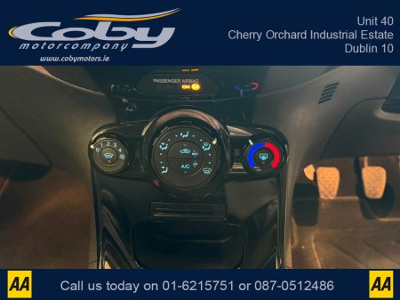 2017 Ford Fiesta - thumbnail 27