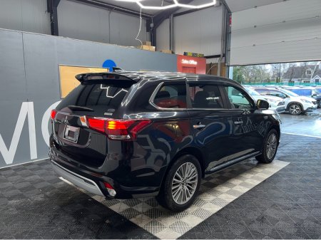 2019 Mitsubishi Outlander €21950 2019 MITSUBISHI OUTLANDER PHEV G PREMIUM 2.4 AUTOMATIC / CRUISE CONTROL / REVERSE CAMERA / ELECTRIC HEATED SEATS / HEATED STEERING WHEEL €21,950 thumbnail
