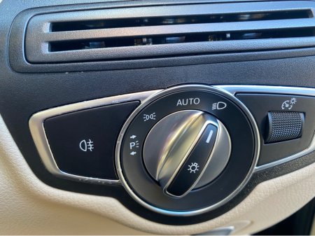 2022 Mercedes-Benz GLC Class - thumbnail 26