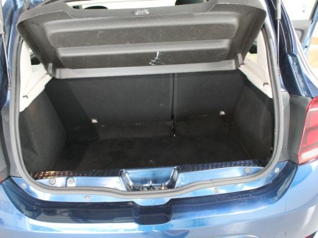 2017 Dacia Sandero SCE Alternative 75 PH2 4DR €7,499 thumbnail