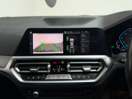 2020 BMW 3 Series 330E M SPORT €27,990 thumbnail