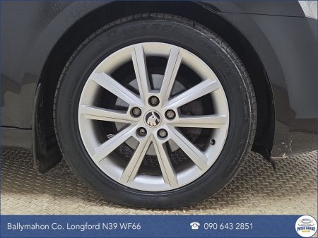 2016 Skoda Octavia - thumbnail 24