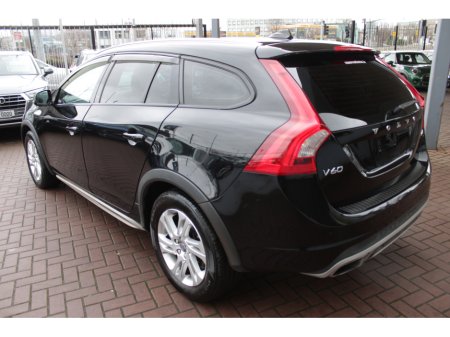 2016 Volvo V60 CROSS COUNTRY 2.0D4 180BHP  CROSS COUNTRY EDITION 5DR ESTATE AUTOMATIC // STUNNING CAR WITH ONLY 152, 000 KMS // BUY WITH CONFIDENCE AA AND SIMI APPROVED DEALER 2025 // FINANCE ARRANGED // ALL TRADE INS WELCOME // €15,950 thumbnail