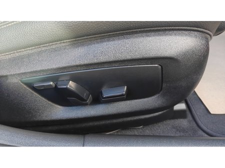 2019 BMW 5 Series - thumbnail 14