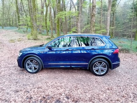 2018 Volkswagen Tiguan - thumbnail 4