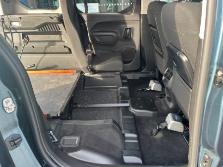 2025 Peugeot Rifter - thumbnail 15