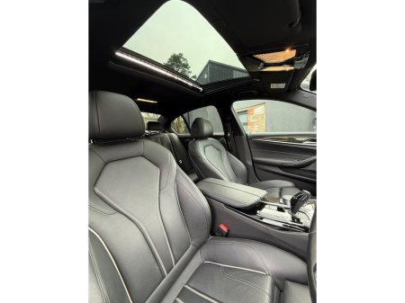 2019 BMW 5 Series  €34,995 thumbnail