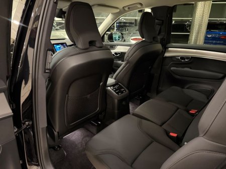 2025 Volvo XC90 - thumbnail 21