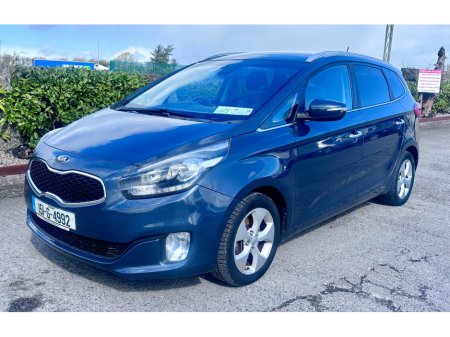 2015 Kia Carens - thumbnail 1