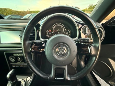2018 Volkswagen Beetle - thumbnail 22