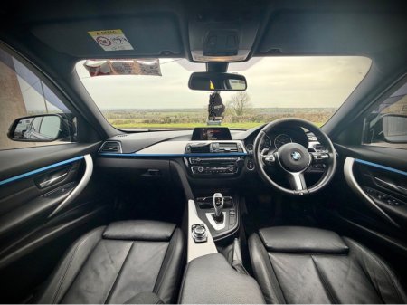 2017 BMW 3 Series - thumbnail 9