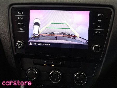 2019 Skoda Octavia - thumbnail 18