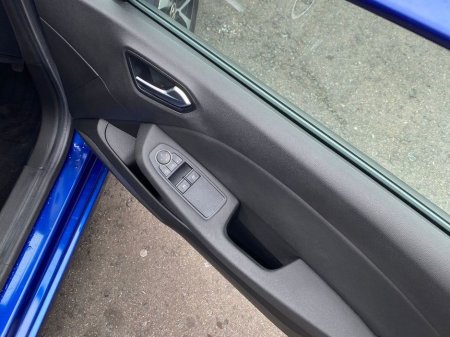 2020 Renault Clio - thumbnail 13