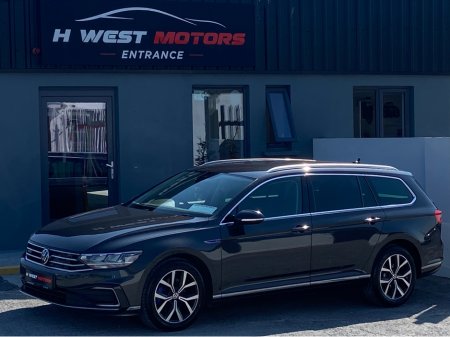 2021 Volkswagen Passat GTE S-A DSG