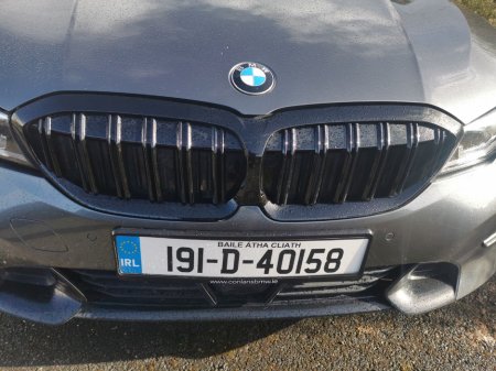 2019 BMW 3 Series - thumbnail 5