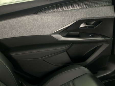 2026 Peugeot 5008 - thumbnail 11