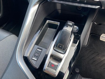 2023 Peugeot 3008 - thumbnail 16