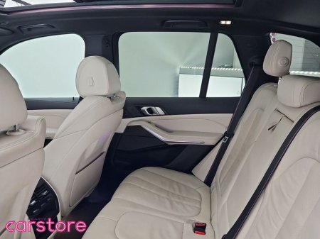 2020 BMW X5 - thumbnail 13