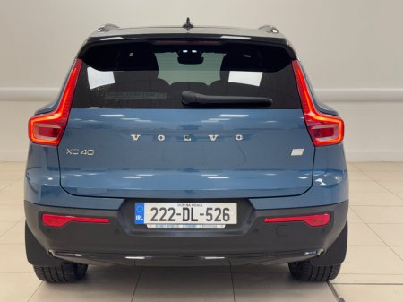 2022 Volvo XC40 BEV 231hp Ultimate €29,950 thumbnail