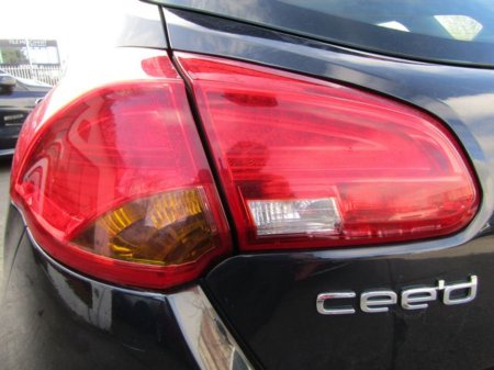 2013 Kia Ceed - thumbnail 42