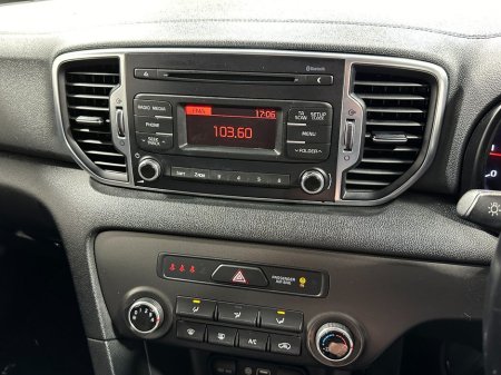 2016 Kia Sportage - thumbnail 18