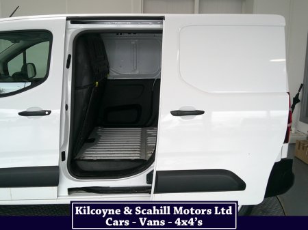 2022 Peugeot Partner - thumbnail 16