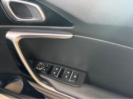 2023 Kia XCeed - thumbnail 7