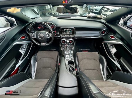 2019 Chevrolet Camaro TRUE AMERICAN MUSCLE CONVERTIBLE V8 €49,950 thumbnail