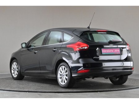 2016 Ford Focus - thumbnail 7