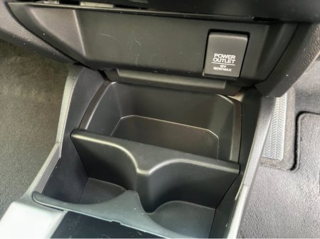 2018 Honda Fit - thumbnail 16