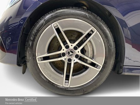 2025 Mercedes-Benz E Class - thumbnail 5