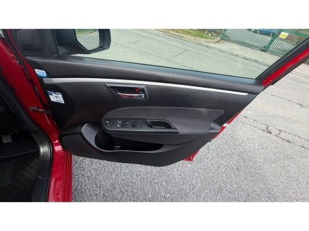 2012 Suzuki Swift - thumbnail 16